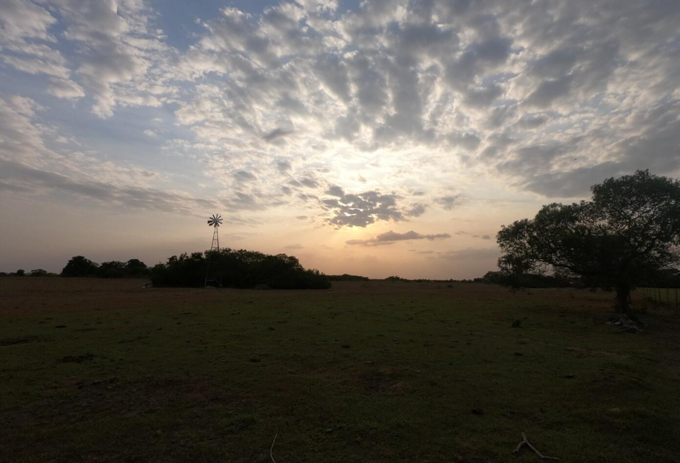 Amanecer en Casanare, Orinoquia Colombiana.