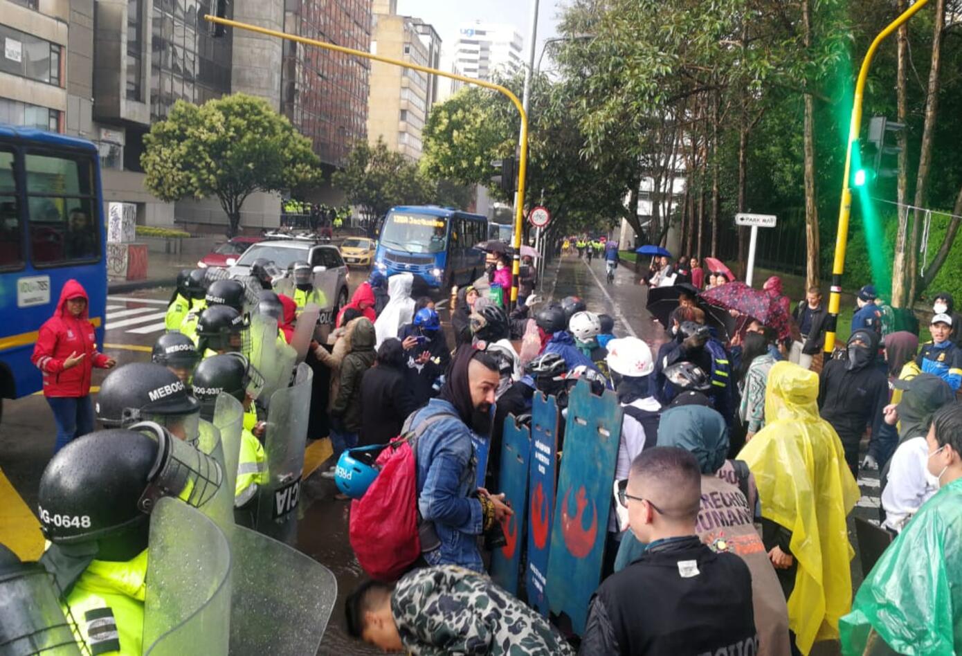 Protestas en la carrera 13