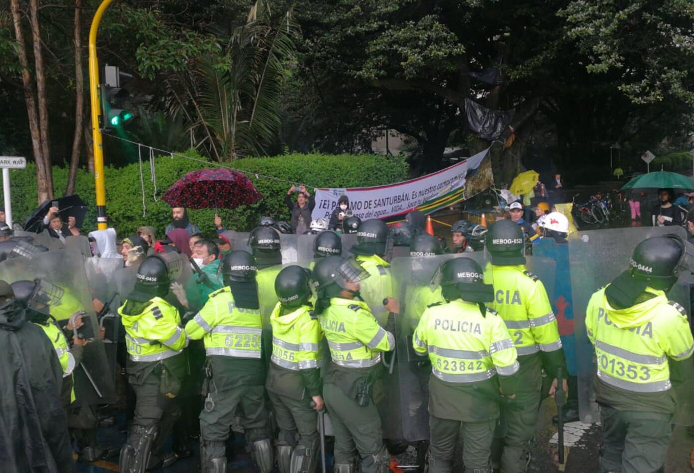 Protestas en la carrera 13