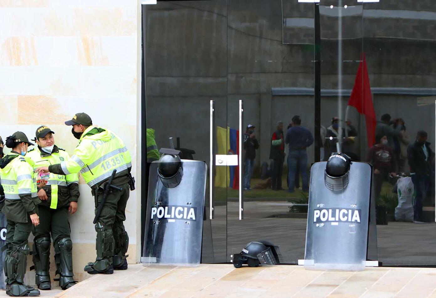 Protestas en la cuarentena / reclamos en alcaldía de Ciudad Bolívar