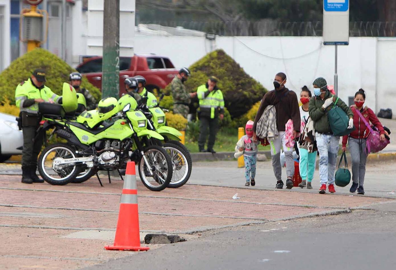 Venezolanos buscan regresar a su país / cuarentena en Colombia / coronavirus en Colombia