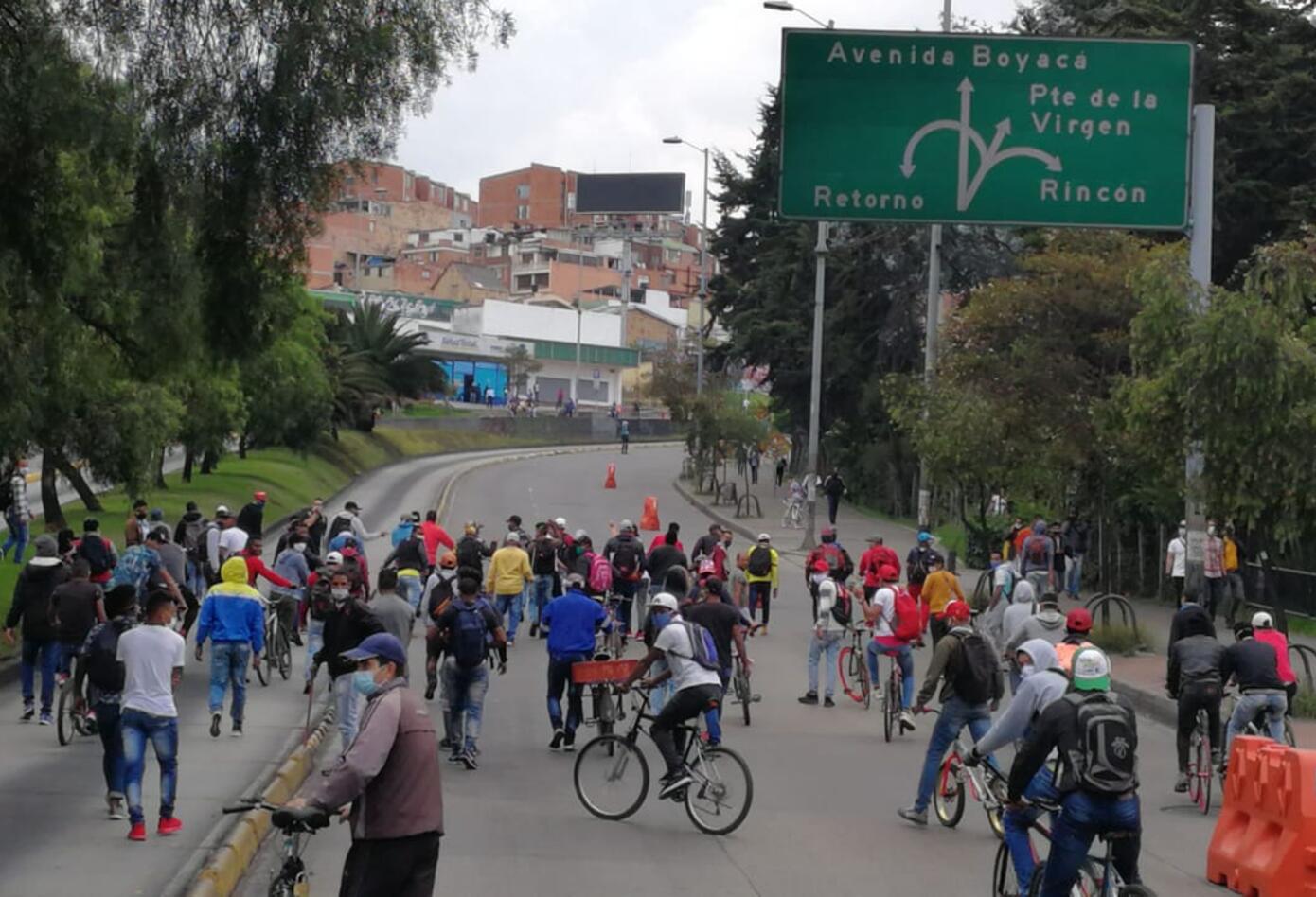 Se tomaron la Avenida Suba en medio de las protestas.