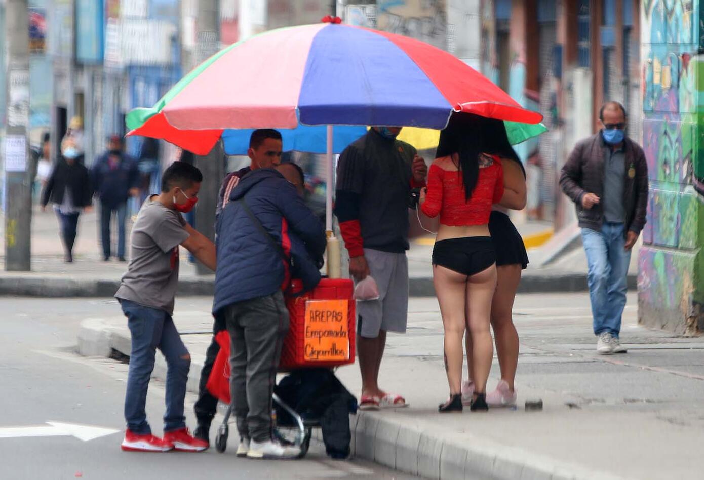 Trabajadoras sexuales violan cuarentena en Bogotá / coronavirus en Colombia