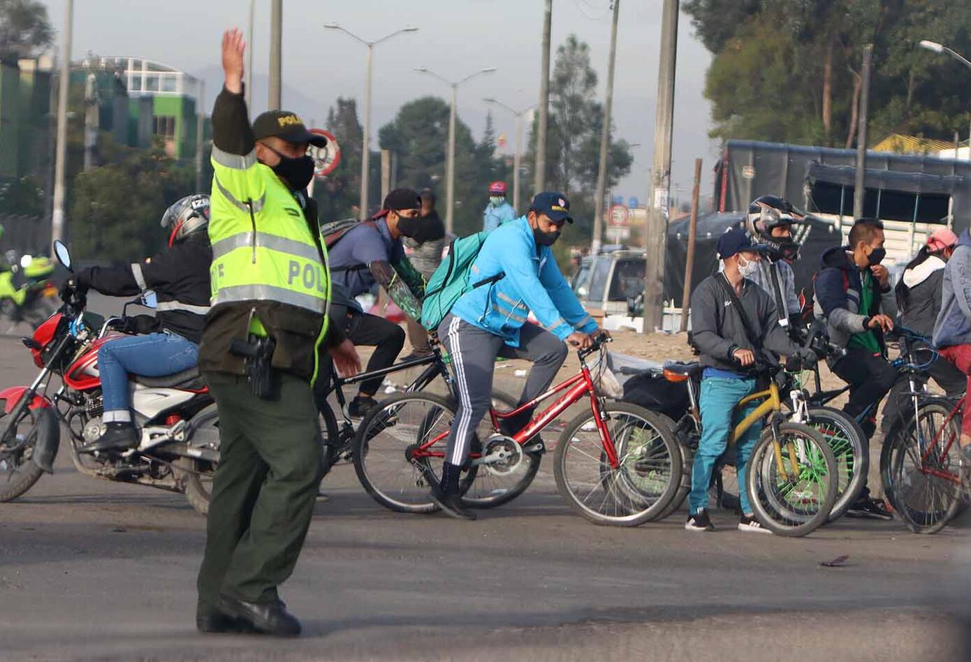 Corabastos, en medio de caos en cuarentena obligatoria en Kennedy / coronavirus en Colombia