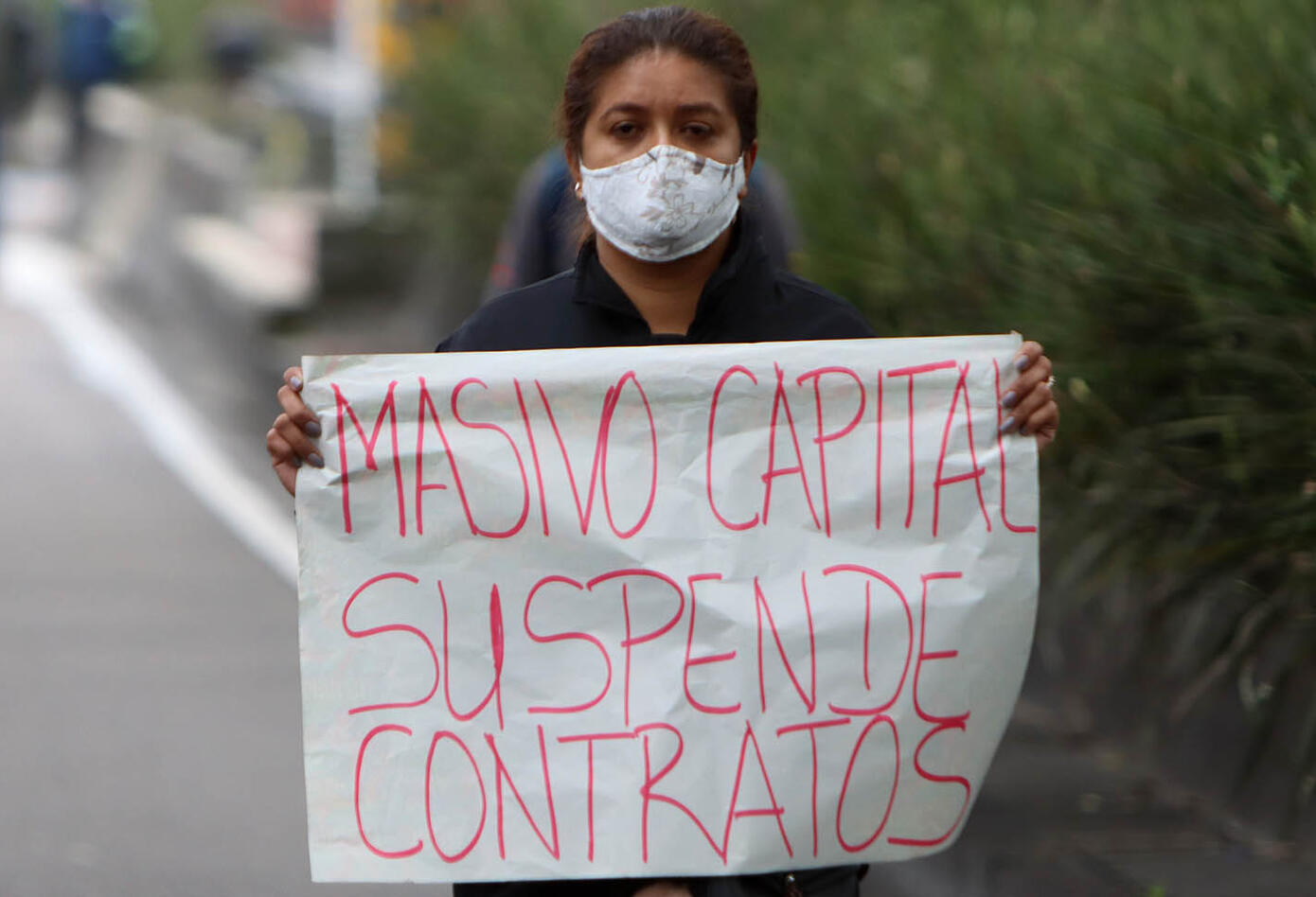 Conductores de Transmilenio protestan por condiciones de contratos en cuarentena en Bogotá