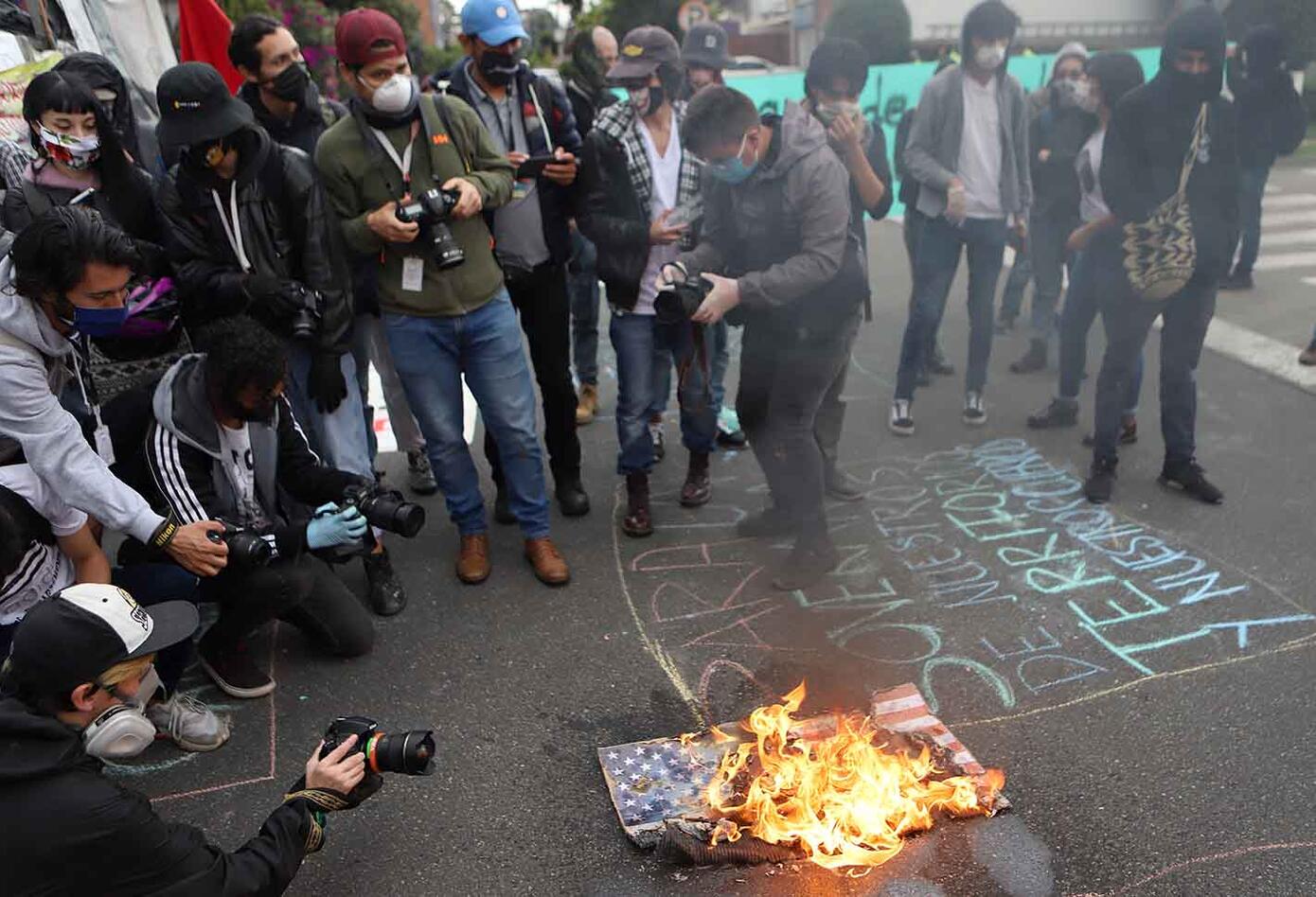Protestas frente a embajada de Estados Unidos / Muerte de George Floyd por racismo