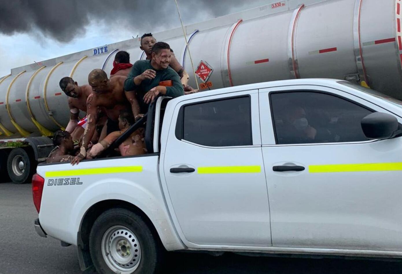 Camión accidentado con gasolina explotó Magdalena