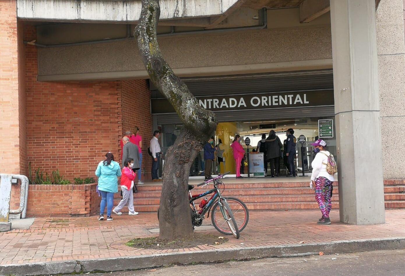 Día sin IVA: Colombianos no salieron y prefirieron las filas virtuales