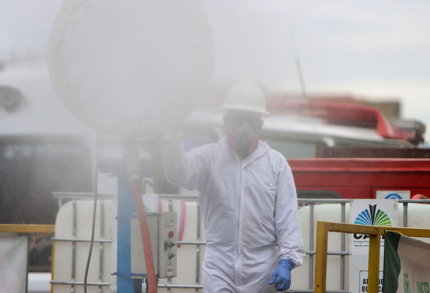 Cuarentena sectorizada en Bogotá / Desinfección de calles en Usme / Coronavirus en Bogotá