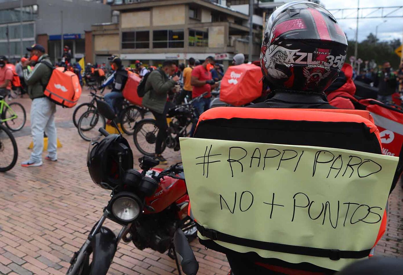 Protesta de rappitenderos en Bogotá Protesta de rappitenderos en Bogotá
