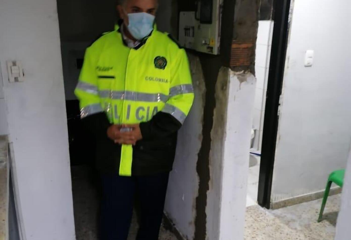 Presidente Duque de policía 1