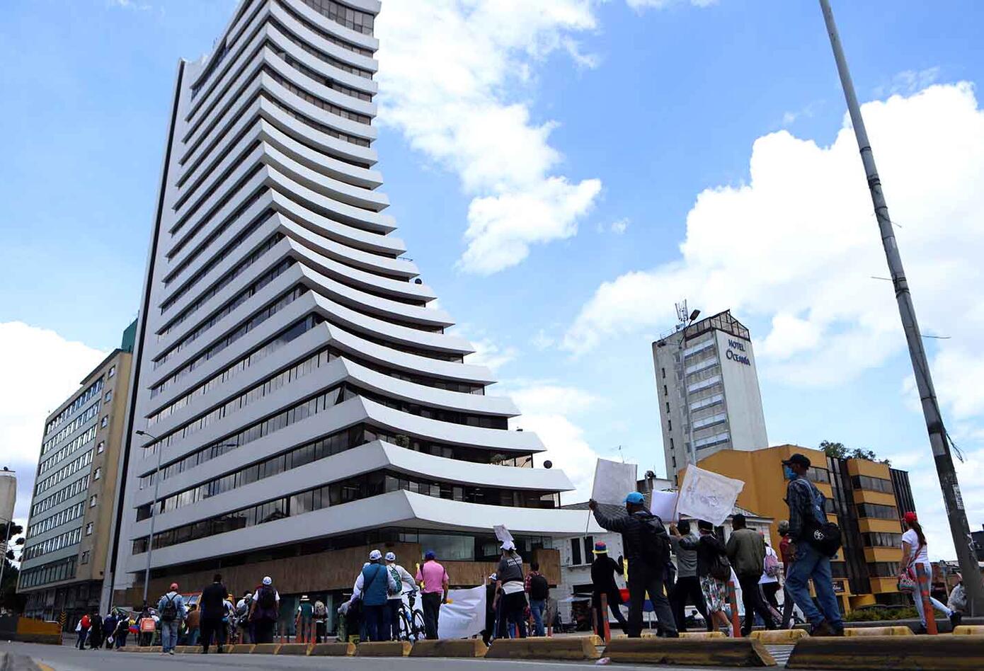 Marcha en Bogotá a favor de la Policía Nacional este 21 de septiembre
