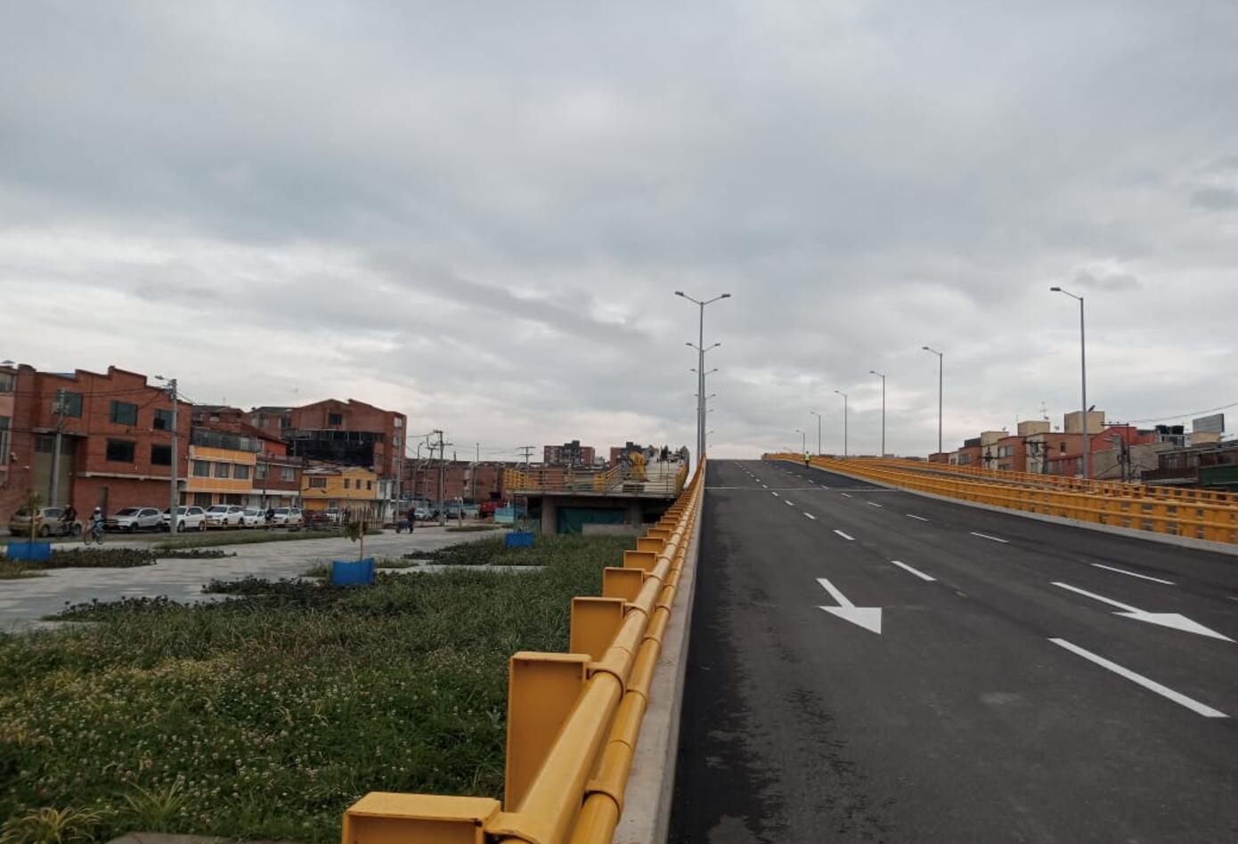 Puente José Celestino Mutis en Bogotá.