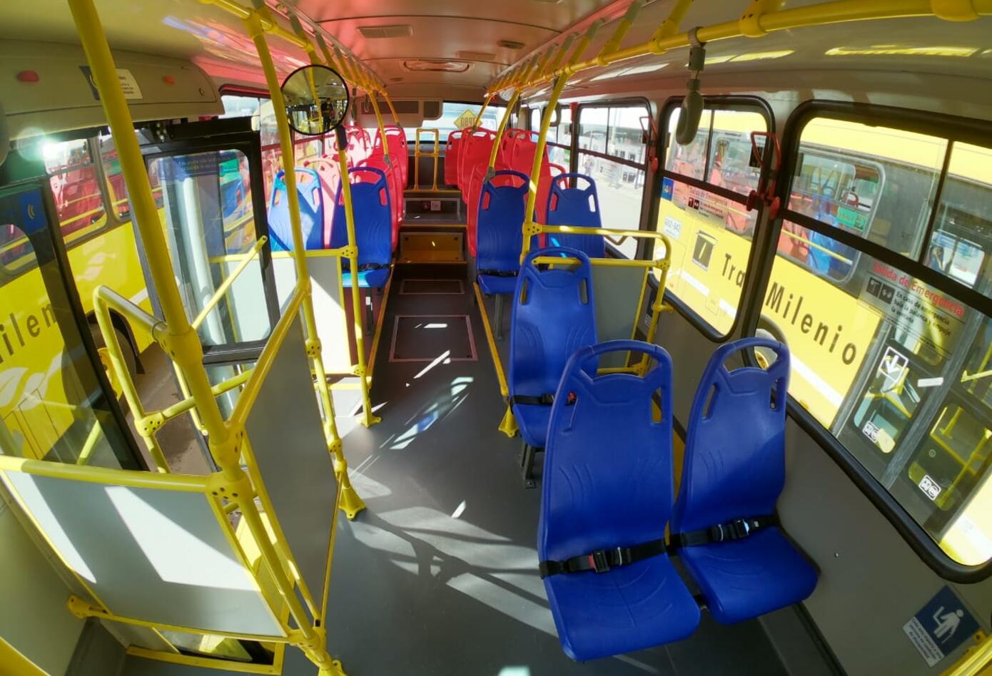 Nuevos buses amarillos de Transmilenio