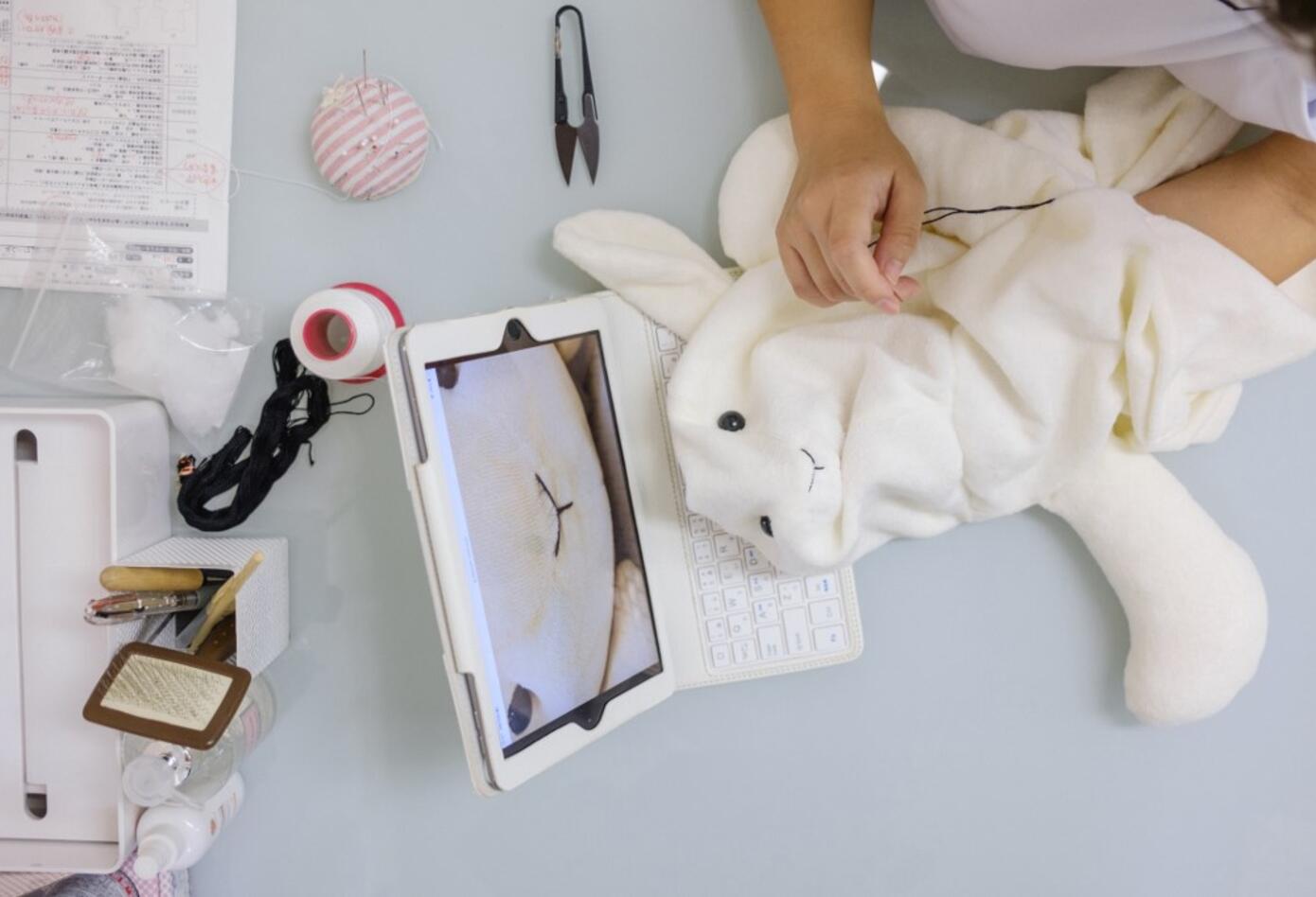 Una "clínica" en Japón se dedica a reparar peluches dañados
