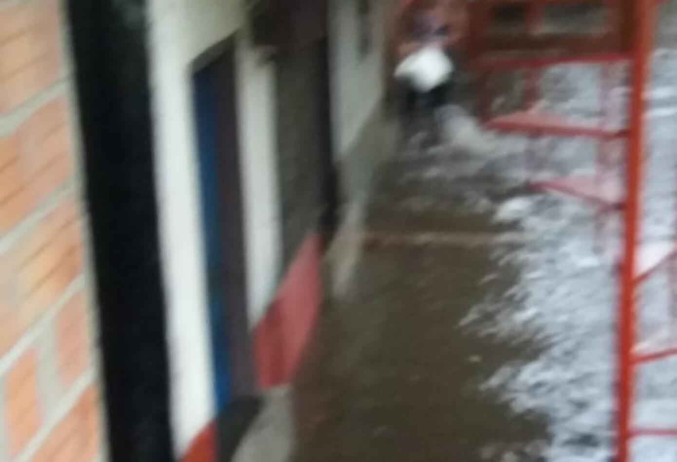 Inundación Bariro Milagro de Dios - Bibiana Marin