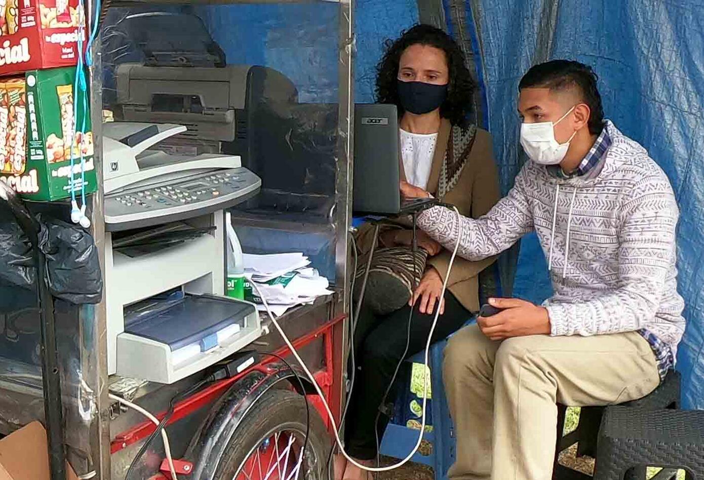 Fotocopiadora con luz solar, una idea para evitar dañar el planeta