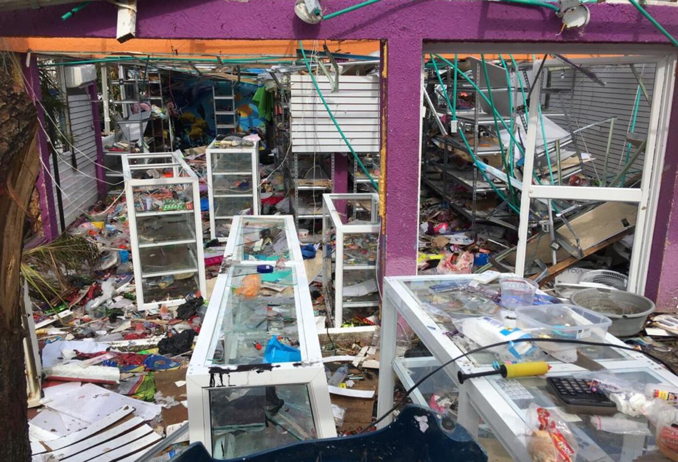 Comerciantes de Providencia y Santa Catalina en la ruina