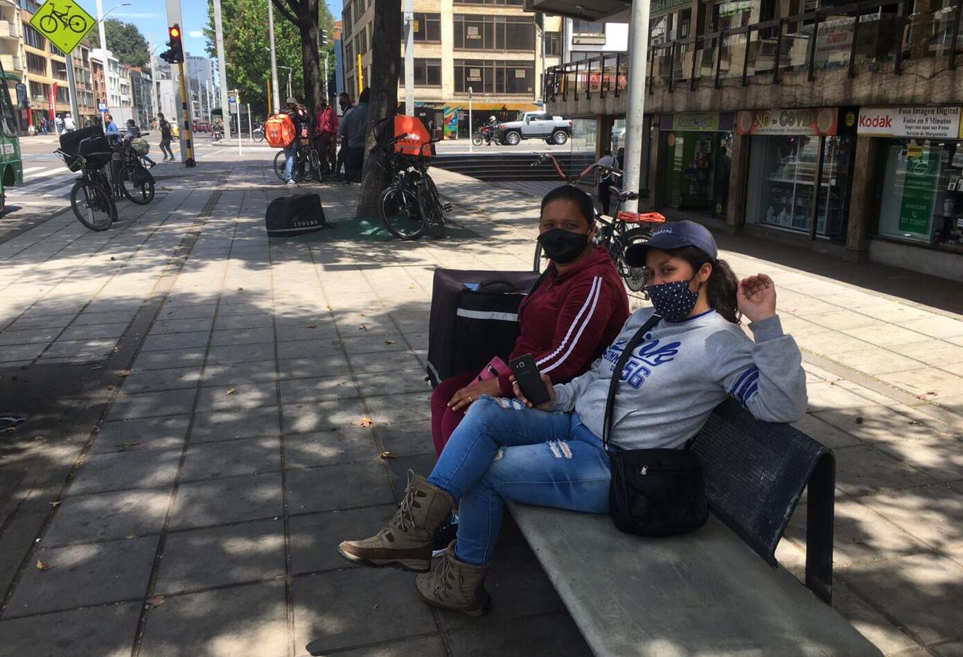 Venezolanas trabajan en Rappi