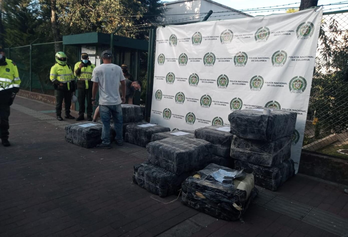 Una tonelada de marihuana fue decomisada en el sector de Suba
