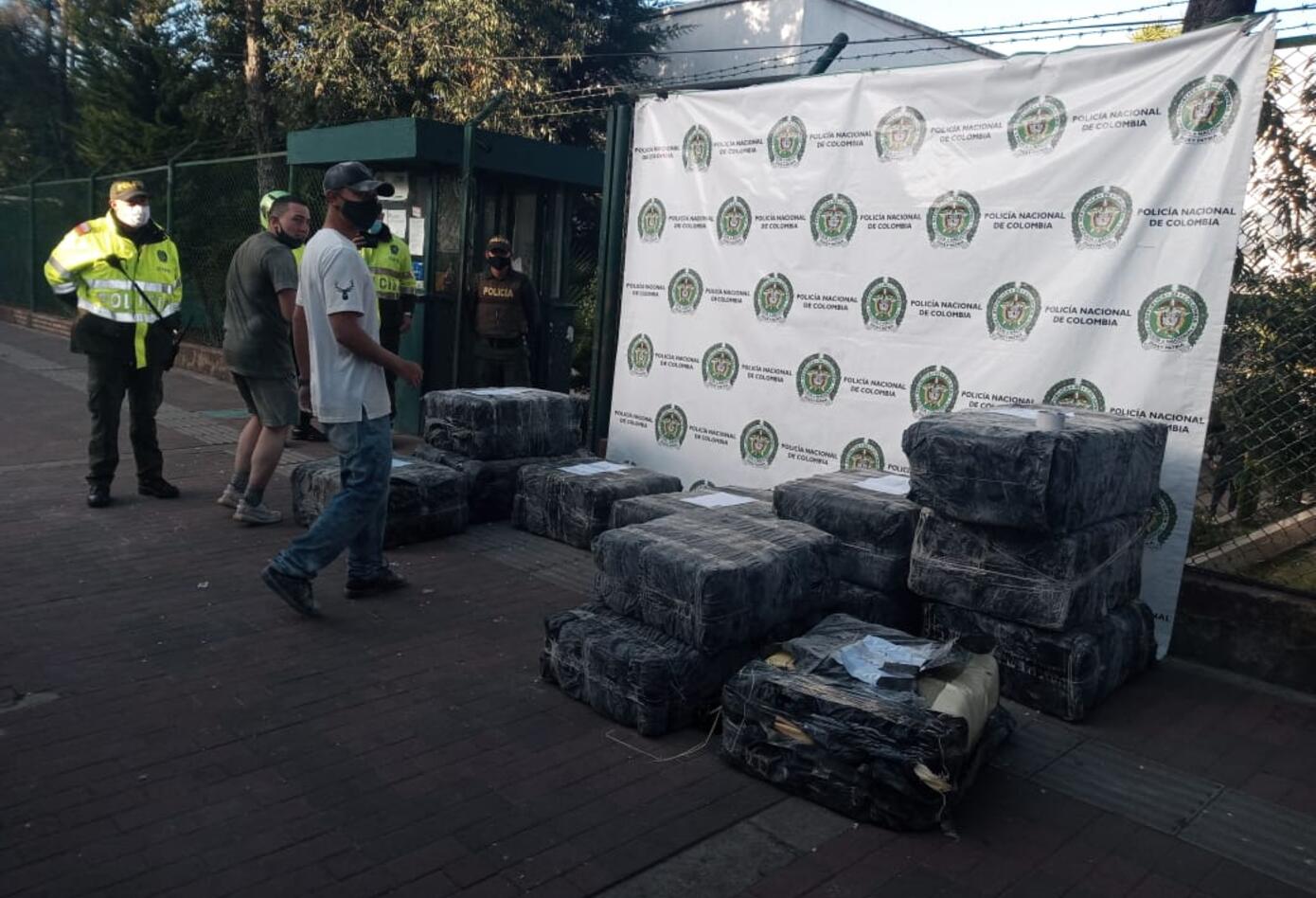 Una tonelada de marihuana fue decomisada en el sector de Suba