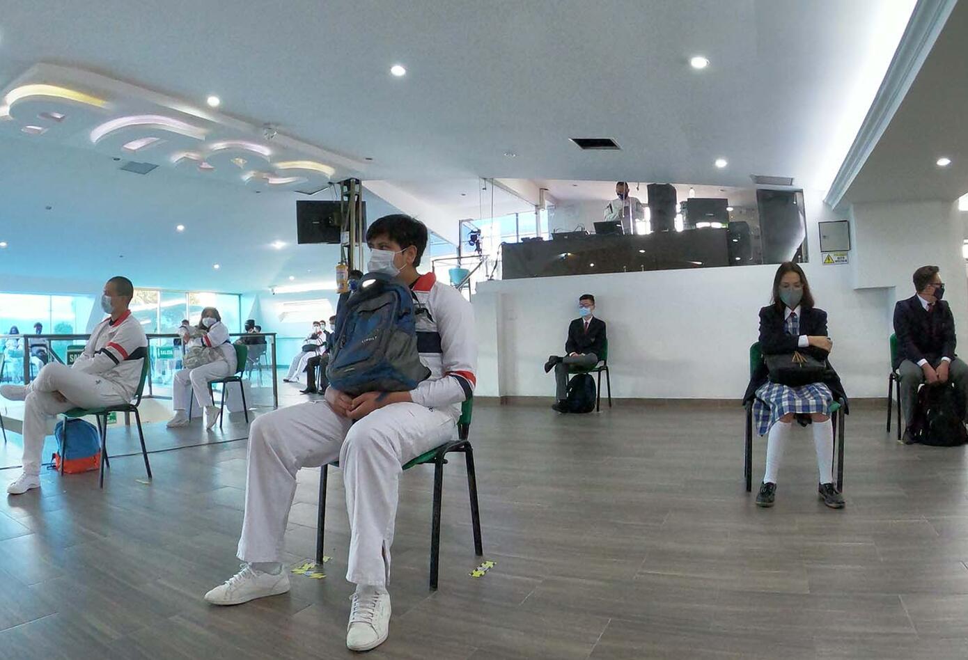 Clases presenciales: Colegios con modelo alternancia