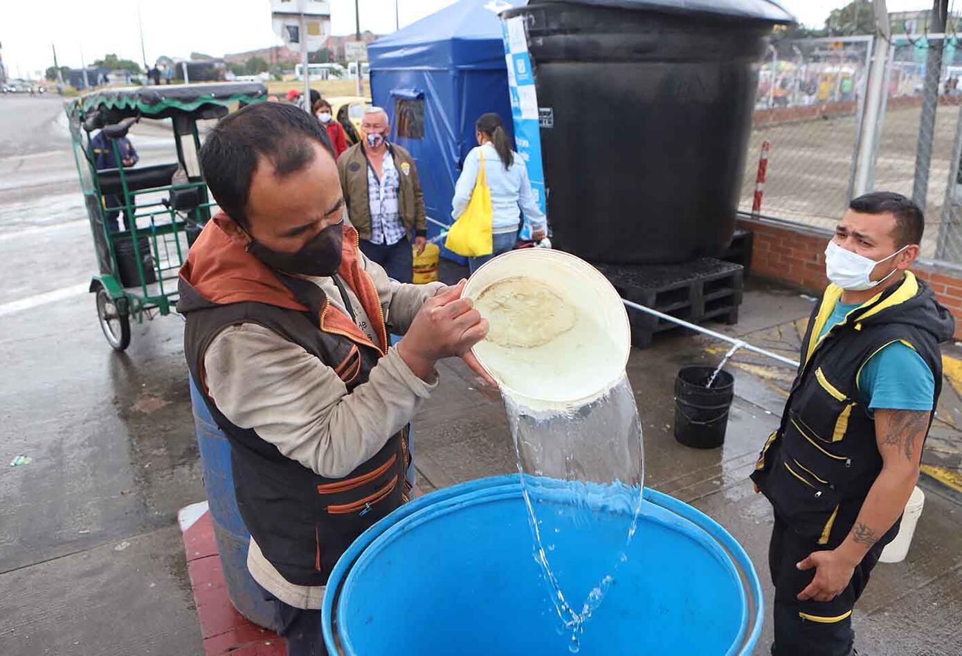 Cortes de agua en Bogotá - obras de acueducto por Metro de Bogotá