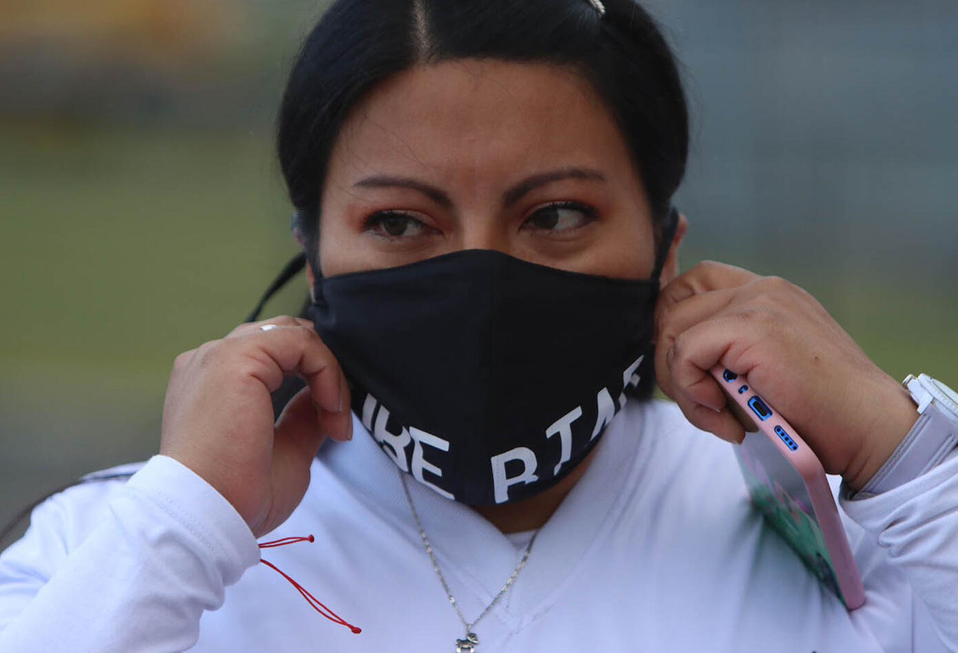 Familiares de presos protestan en Inpec para que se reactiven visitas