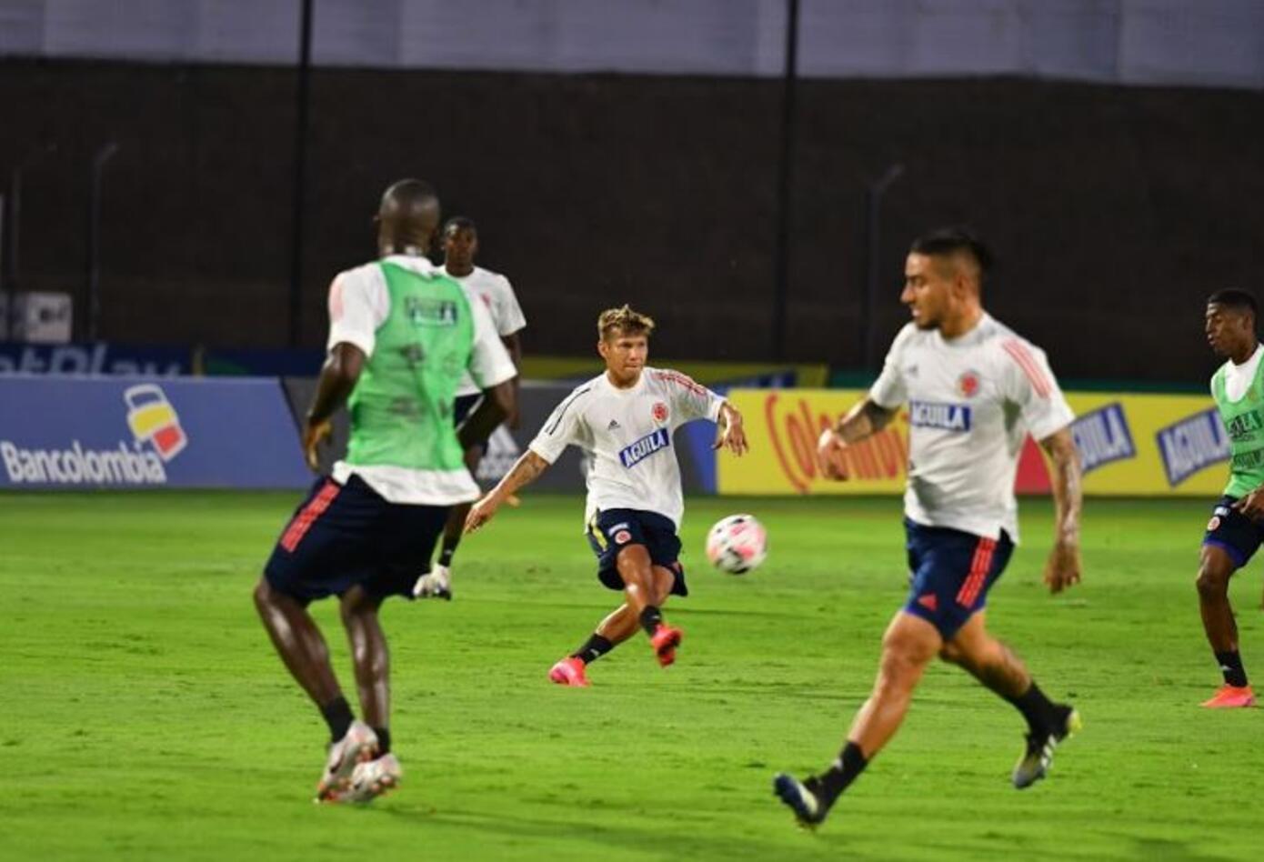 Primer entrenamiento de Reinaldo Rueda con Colombia
