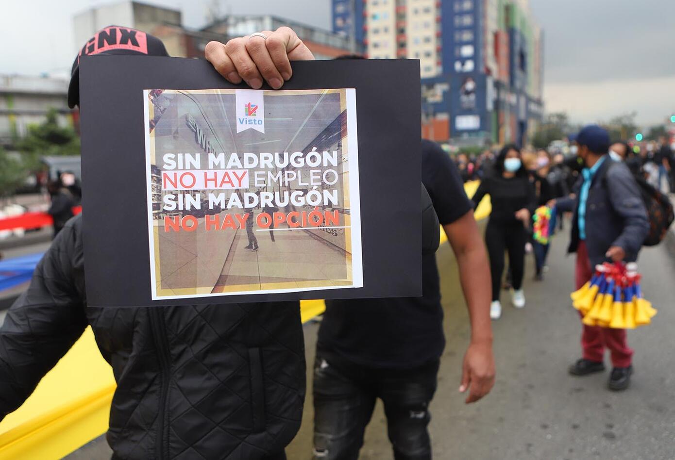 Comerciantes de San Victorino protestan por reactivación de madrugones