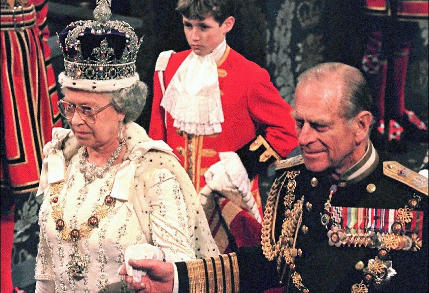 Reina Isabel y príncipe Felipe