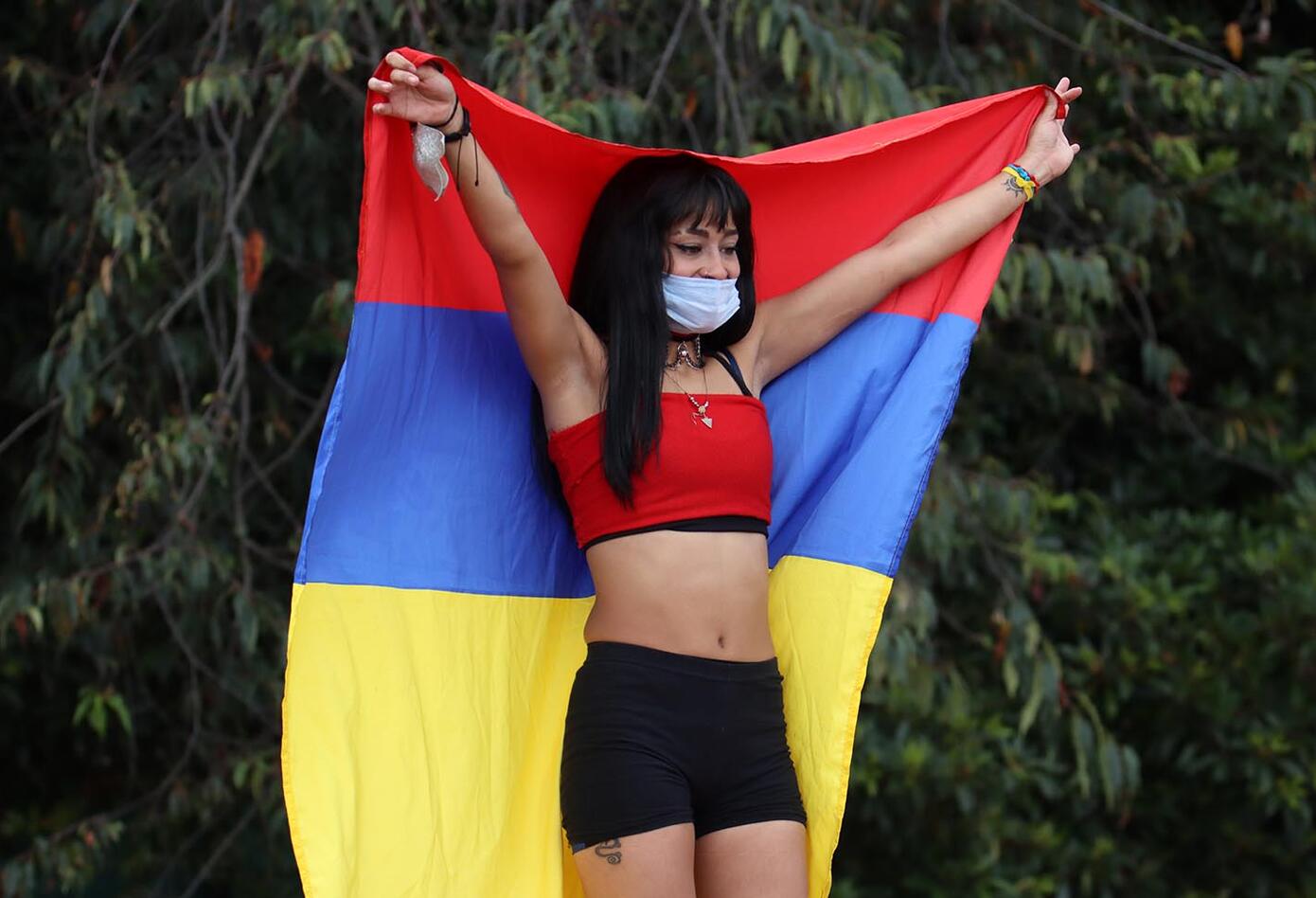 Más de 200 porristas protestan por falta de inversión al deporte en Bogotá