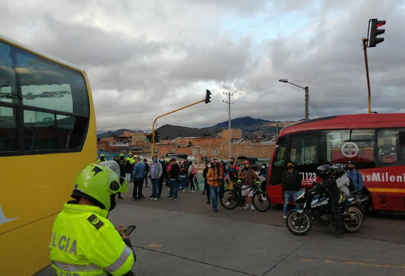 Cierre de los portales Usme y Tunal por bloqueos