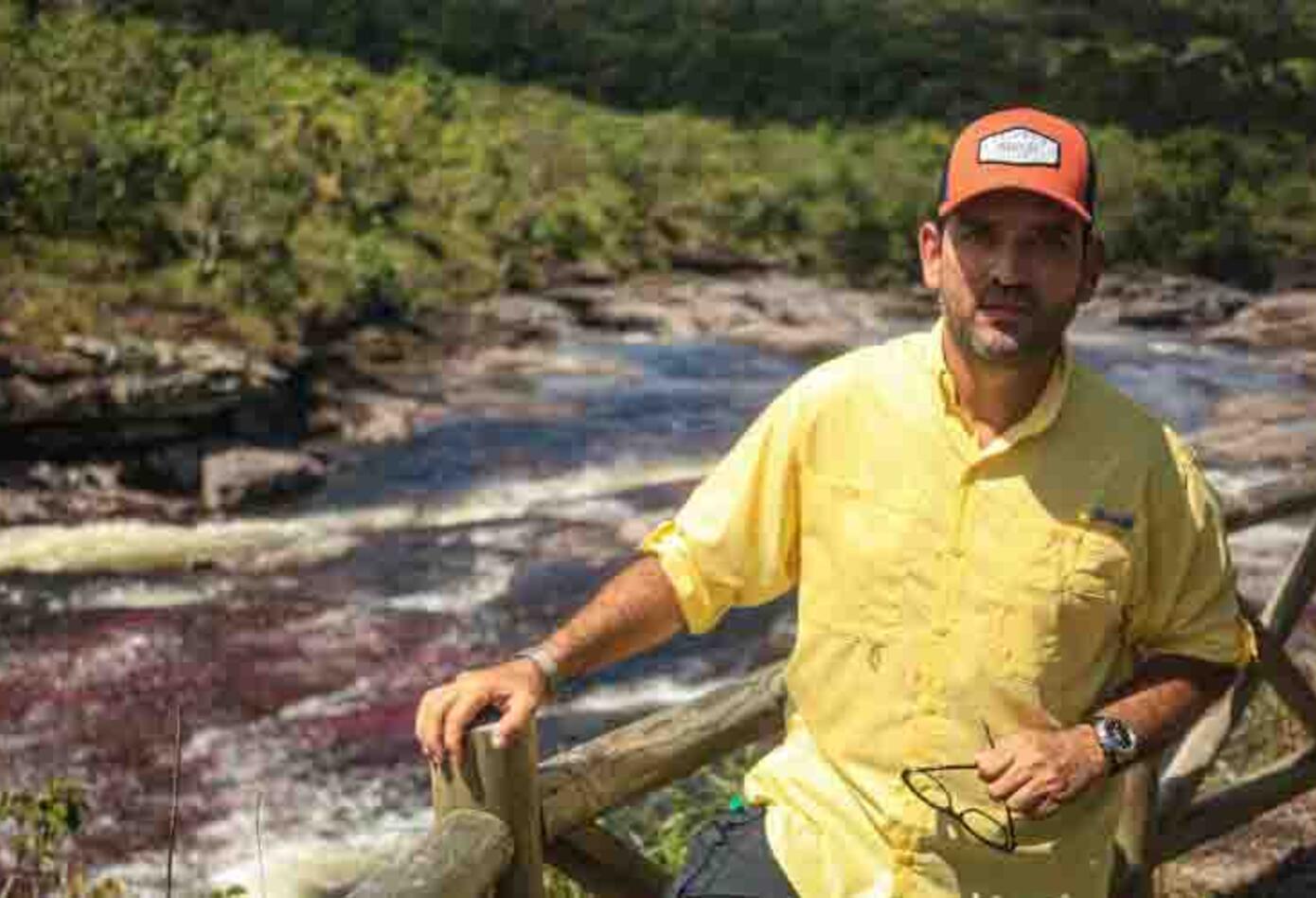 caño cristales en colombia / Juan Guillermo Zuluaga