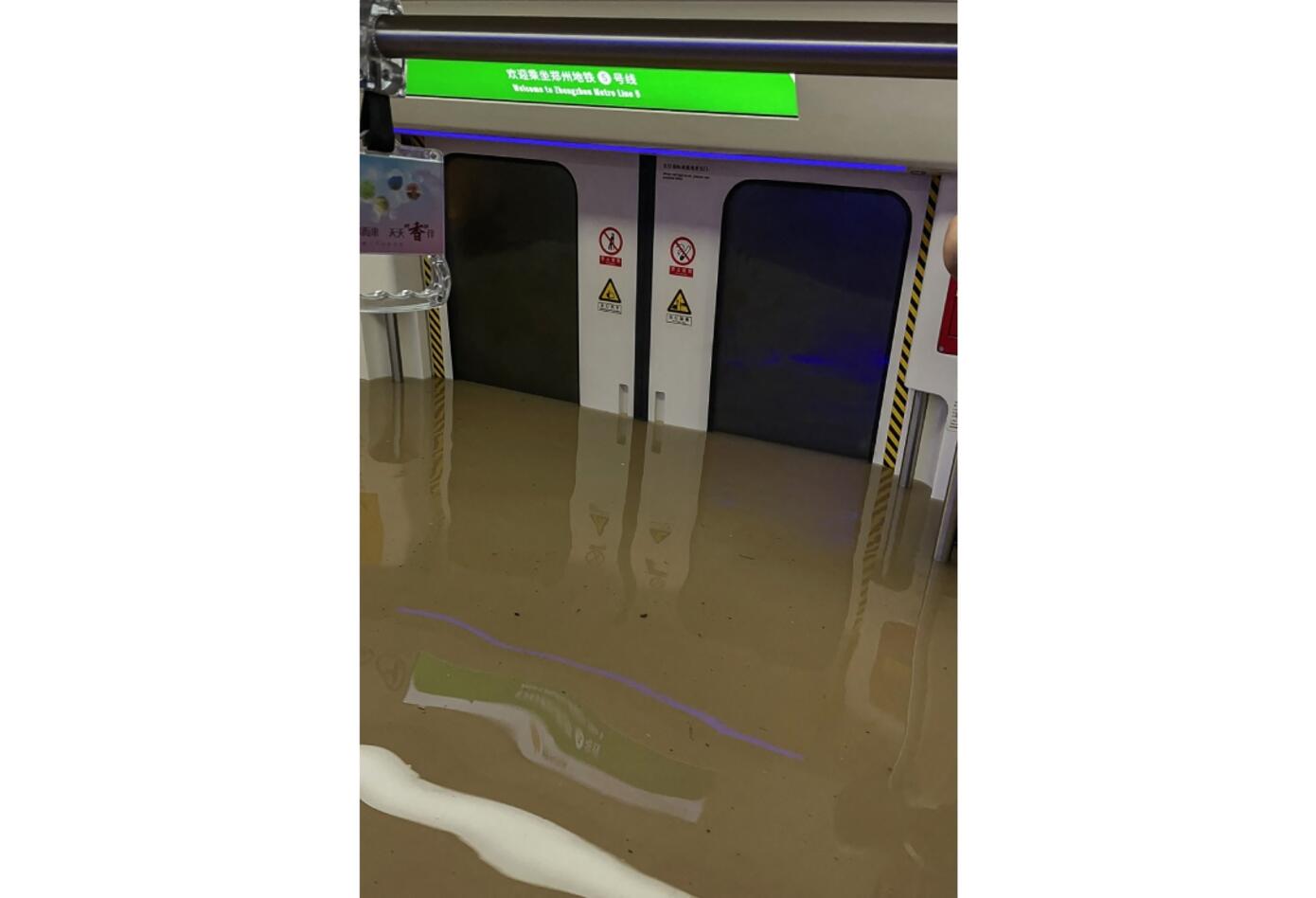 Inundación en Metro de China