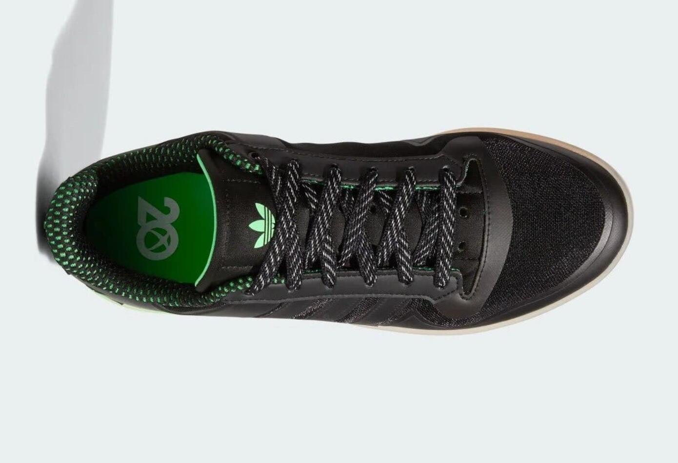 Xbox, tenis adidas