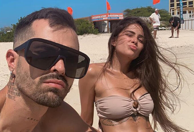 Mike Bahía - Greeicy Rendón