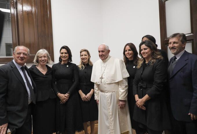 Papa Francisco, en reunión con primeras damas de Latinoamérica Papa Francisco, en reunión con primeras damas de Latinoamérica