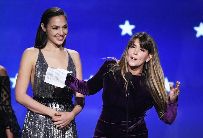 La directora Patty Jenkins junto a la actriz Gal Gadot