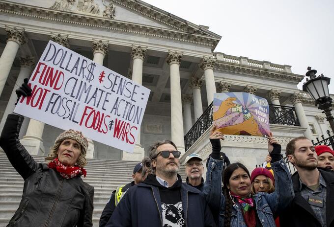 Joaquin Phoenix en protesta contra el cambio climático Joaquin Phoenix en protesta contra el cambio climático