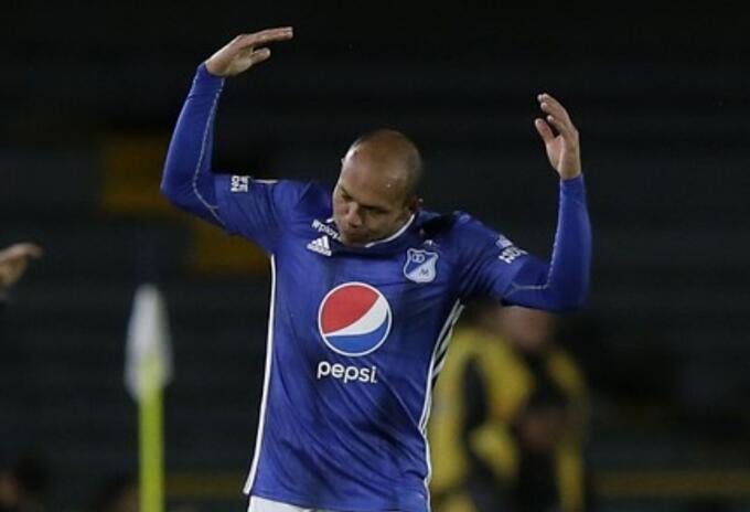 Juan David Pérez, jugador que pasó de Millonarios al América de Cali. Juan David Pérez, jugador que pasó de Millonarios al América de Cali.
