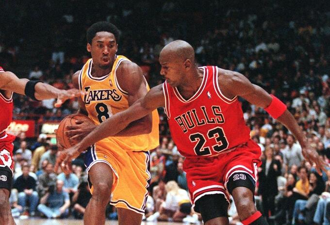 Kobe Bryant vs Michael Jordan en 1998 Kobe Bryant vs Michael Jordan en 1998