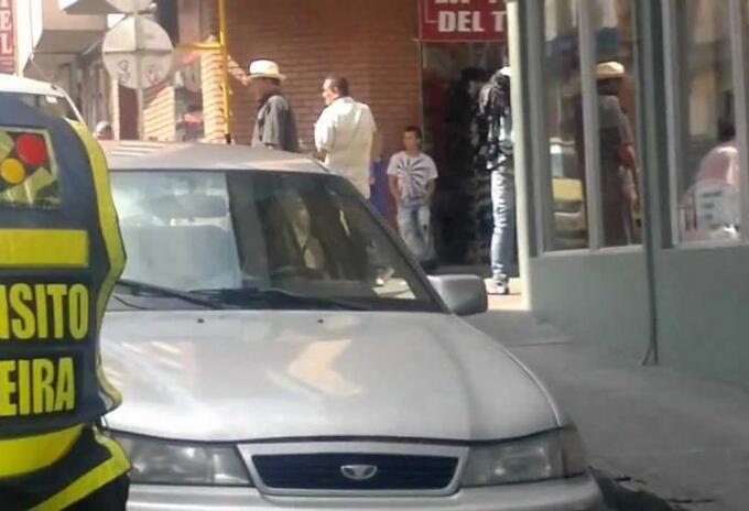 Agente de Tránsito Pereira.