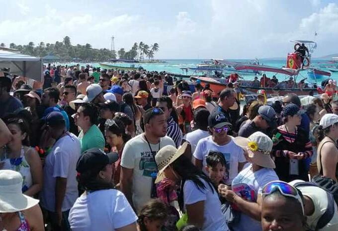 Llas playas, cayos y sitios turísticos sobrepasan la capacidad de carga
