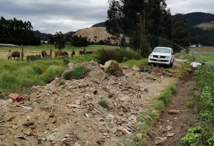 Así fue el operativo de la CAR en el predio que regaba hortalizas con aguas del Río Bogotá.