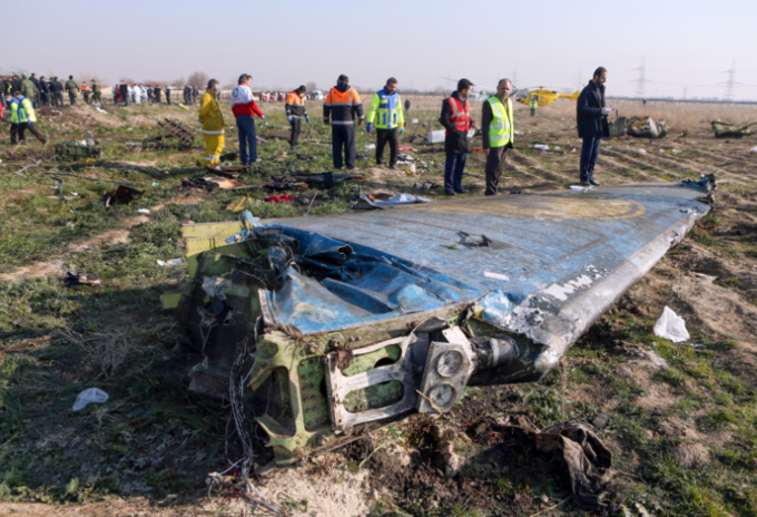 Avión de Ucrania se estrella en Irán