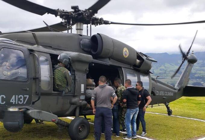 Hast la ciudad de Pasto fue trasladado en un helicóptero de la Fuerza aérea, el soldado herido