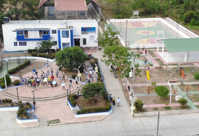 El caso más relevante se registra en Achí en donde además de no tener Alcalde no tienen Concejo Municipal.