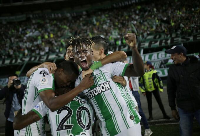 Atlético Nacional celebrando ante La Equidad