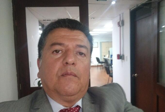 Hugo Ospina, líder de los taxistas Hugo Ospina, líder de los taxistas